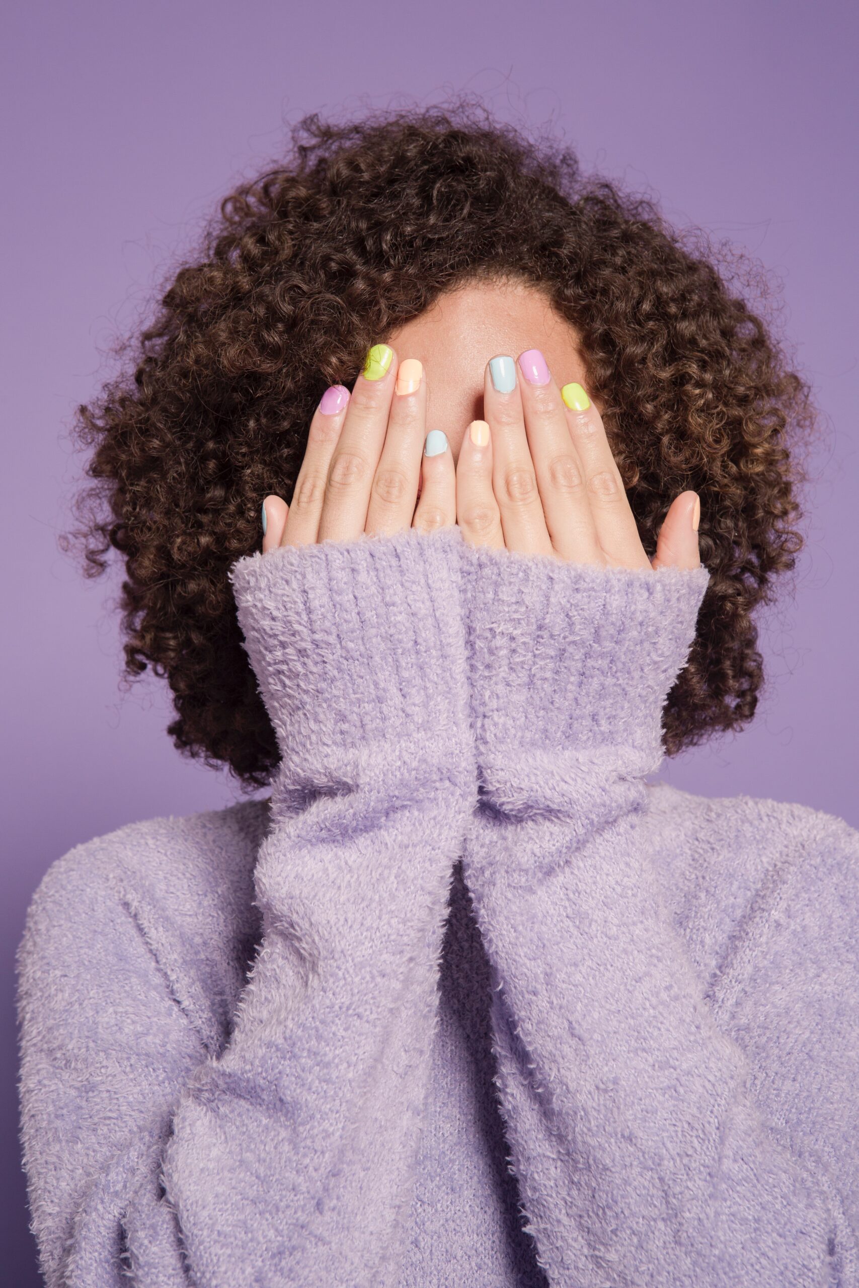nails